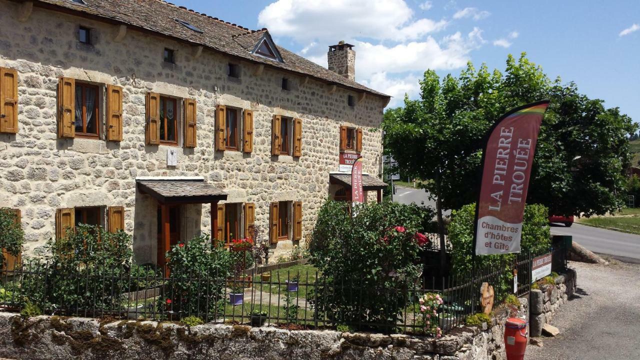 Châteauneuf-de-Randon La Pierre Trouee Chambre D'Hotes المظهر الخارجي الصورة